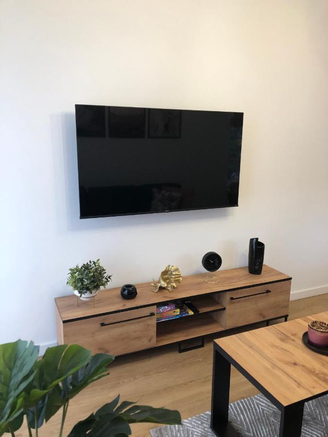 Apartament Pileckiego Nowy Dwor Mazowiecki Modlin Airport Bagian luar foto