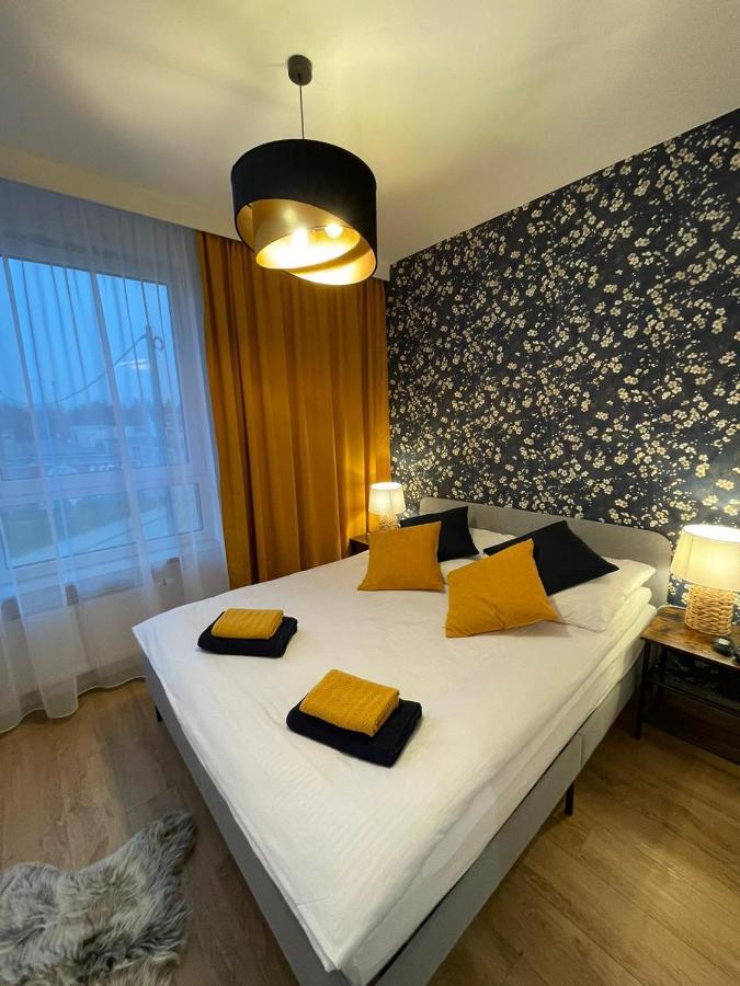 Apartament Pileckiego Nowy Dwor Mazowiecki Modlin Airport Bagian luar foto